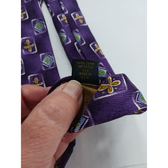 Robert Talbott Studio Hand Sewn Imported Silk Made in the USA Men's Tie - Picture 5 of 6